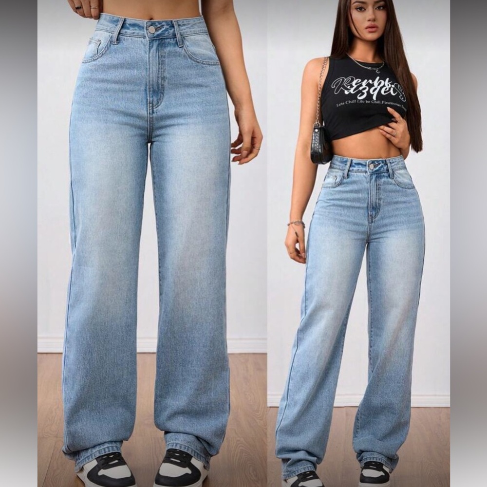 Women's Light Blue Jeans